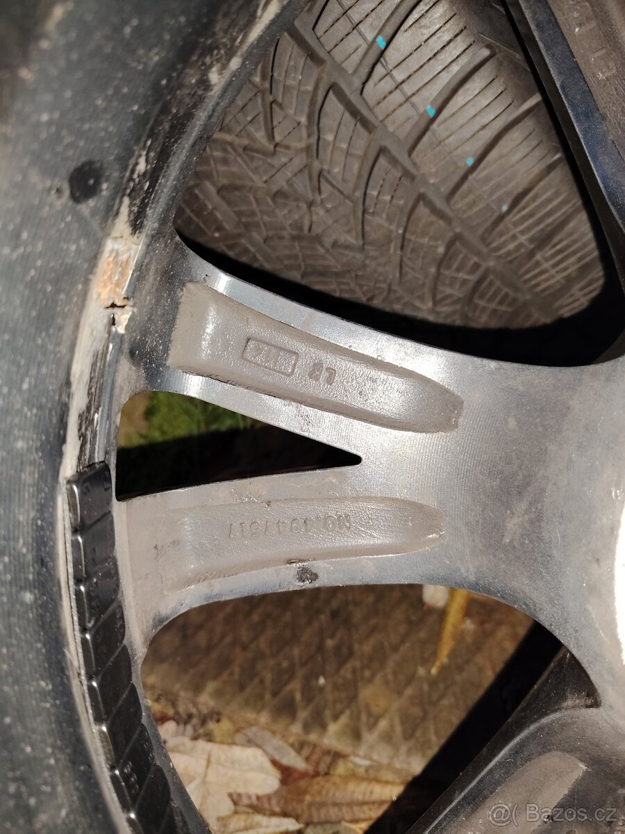 Zimni pneu 215/60 r17 - 5