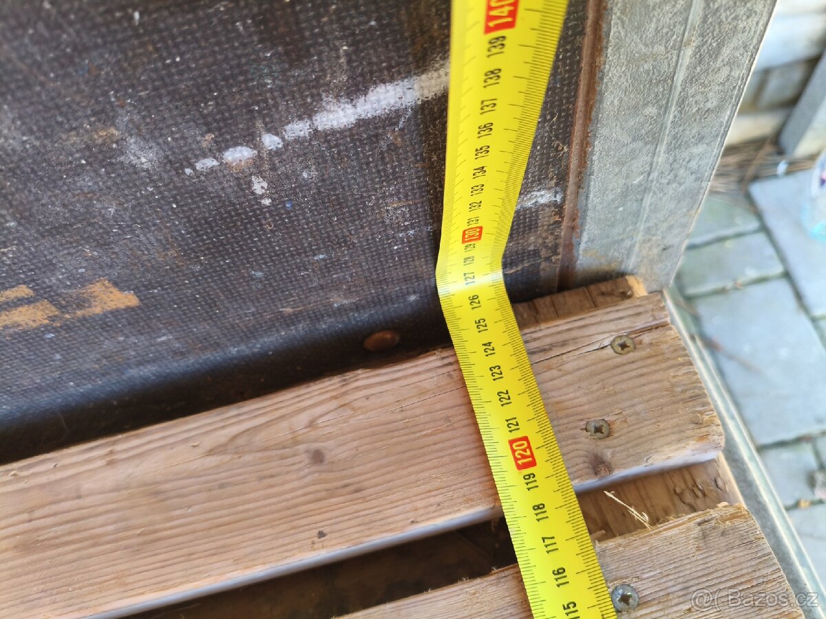 Přívěsný vozík bržděný - 5