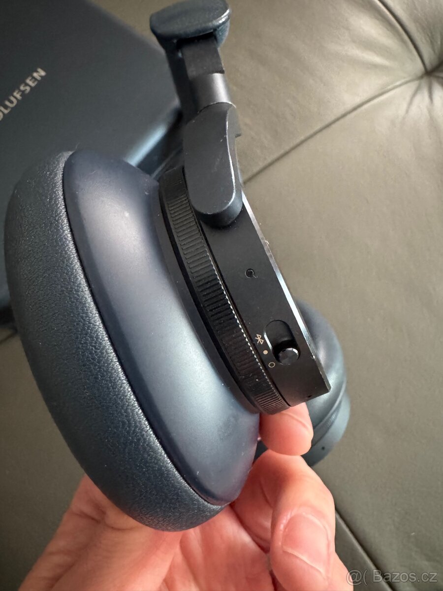 Sluchátka Bang & Olufsen - 5