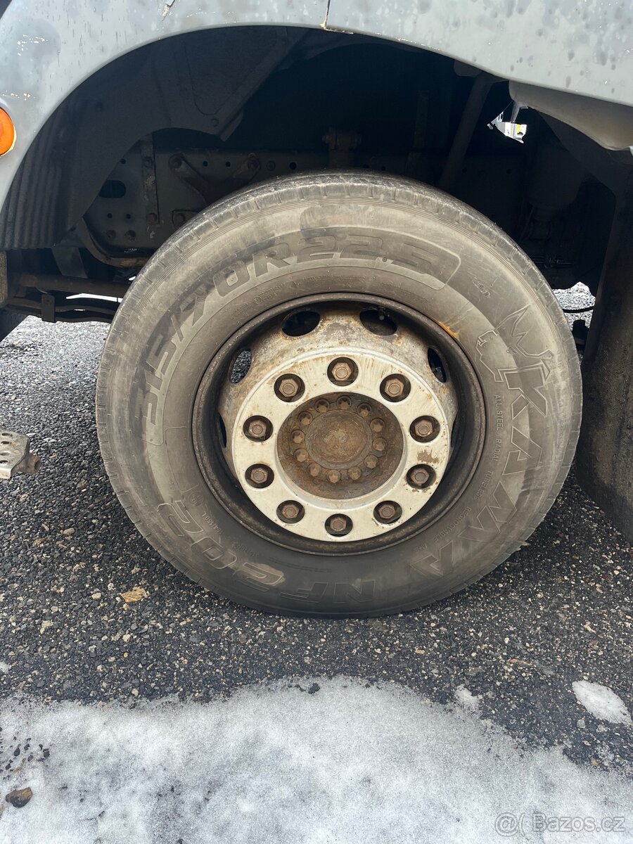 6ks Pneumatika s diskem 315/70 R22.5 - 5