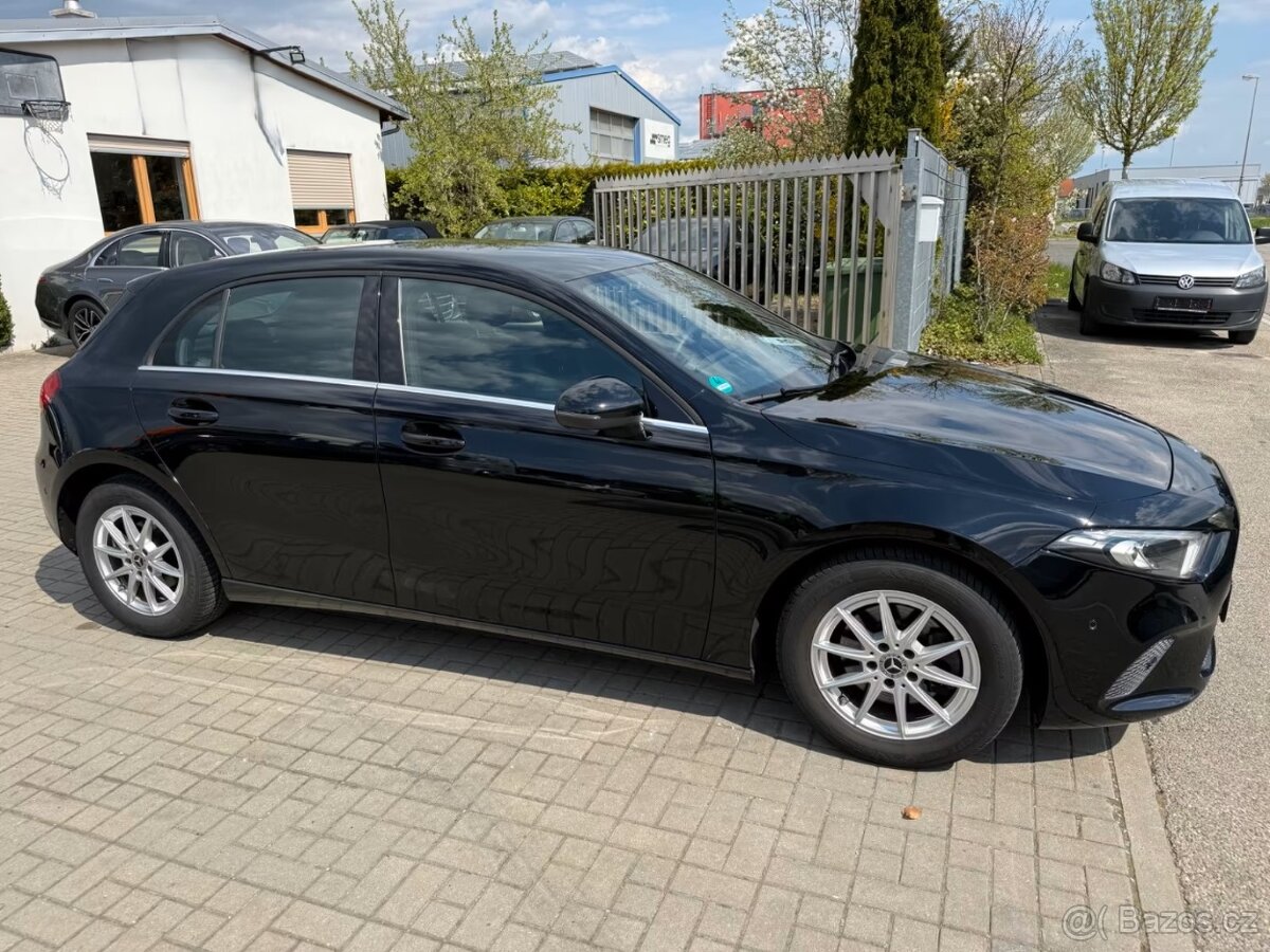 Mercedes-Benz A 200 - 5