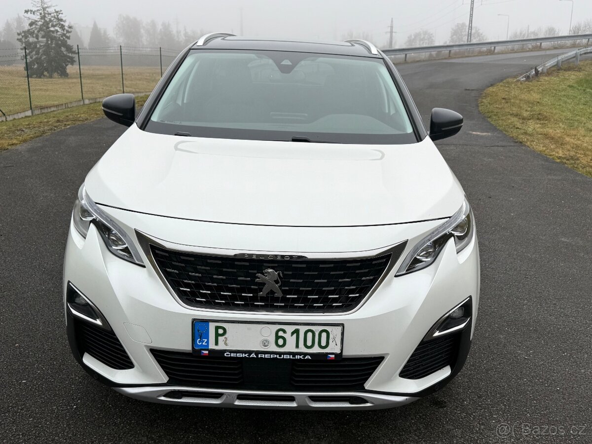 Peugeot 5008 PureTech Access 1.2i 7 místné - 5