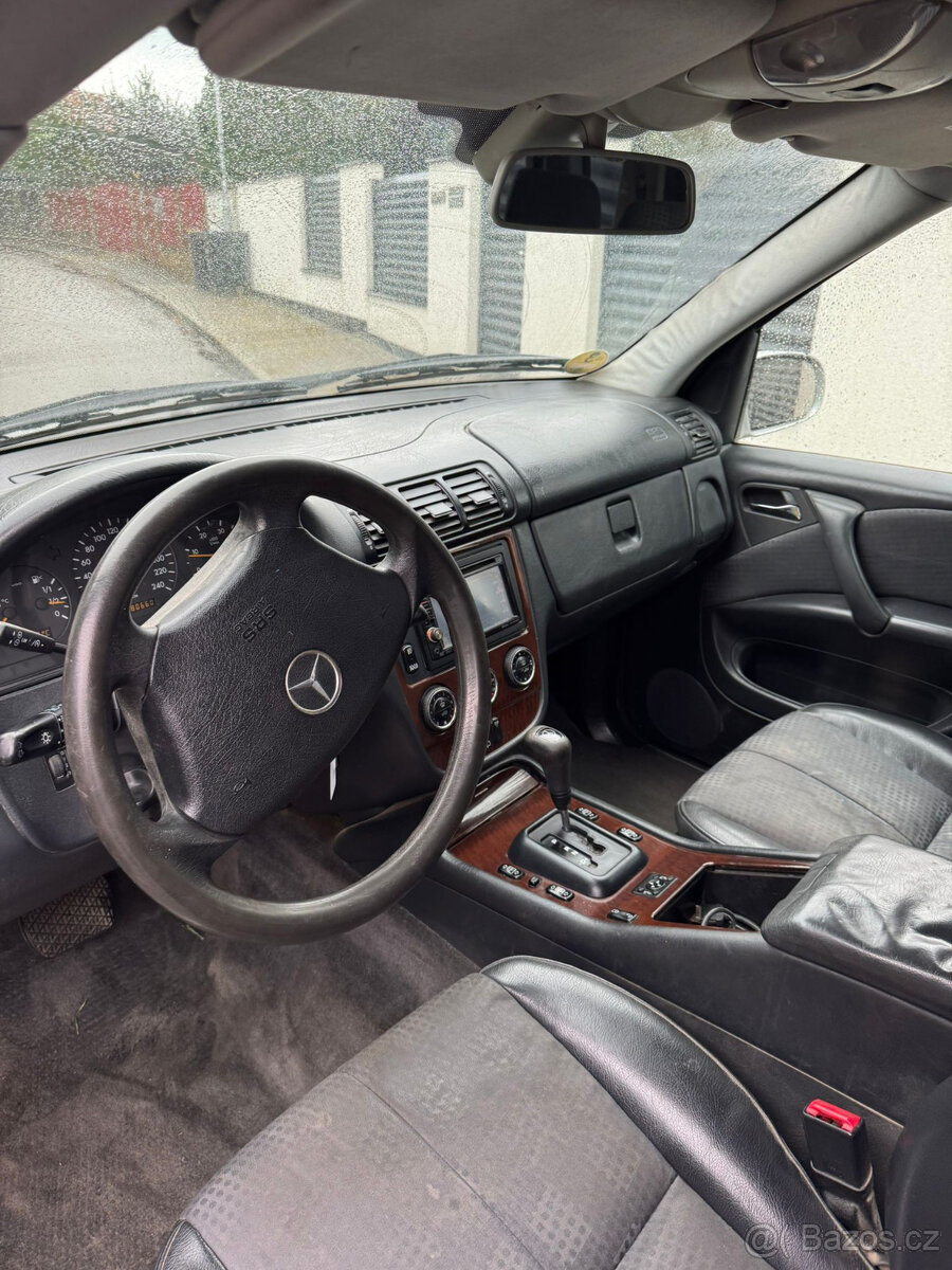 Mercedes-Benz ML 270 CDI, r.v. 2004 - 5