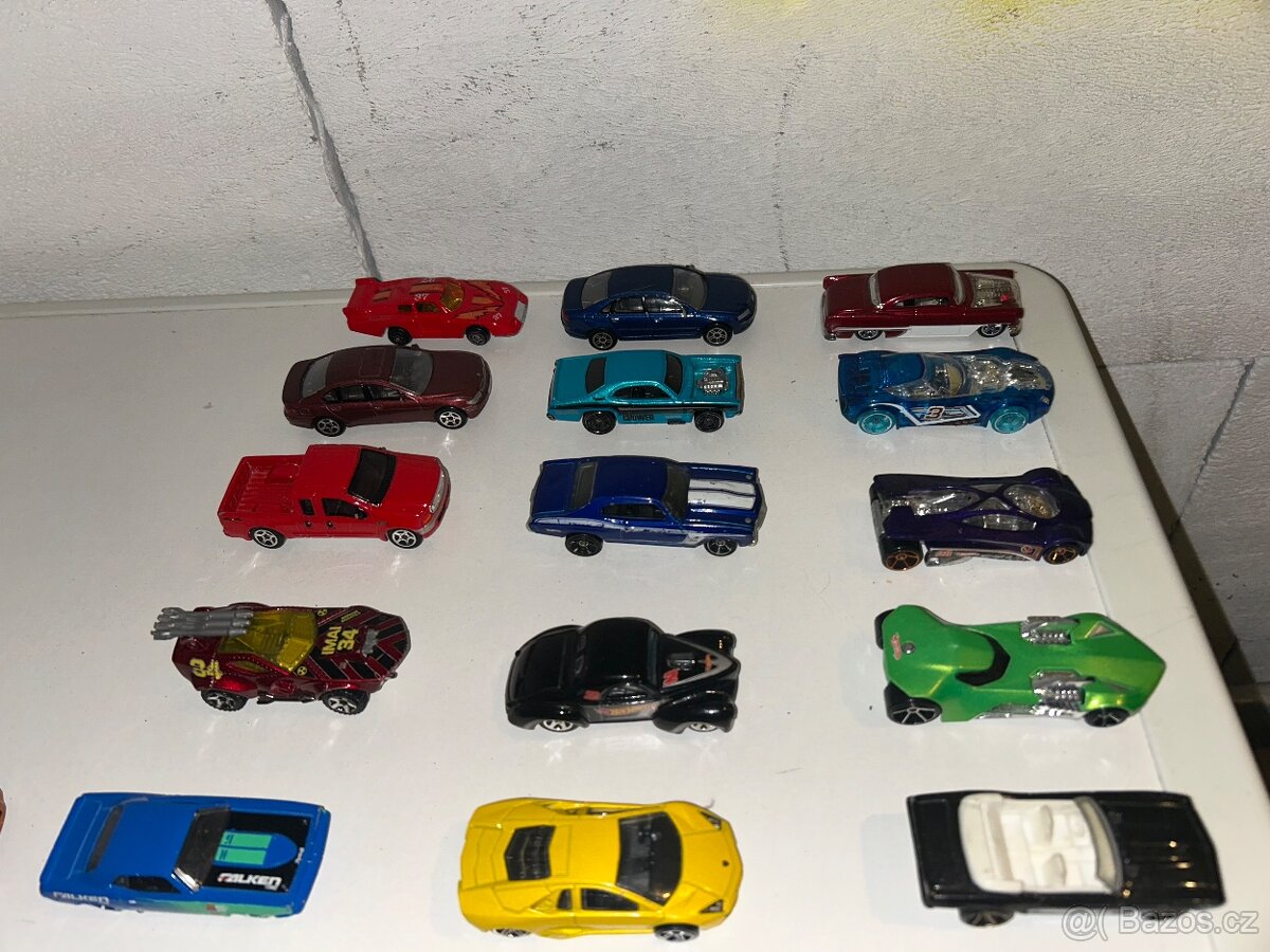 Hotwheels Auta A Modely Aut - 5