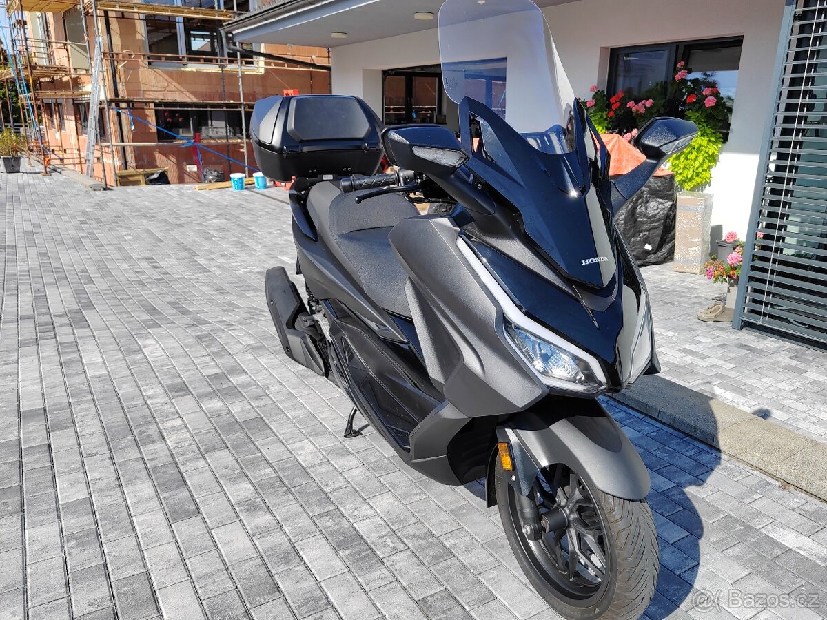 Honda Forza 125 - 5