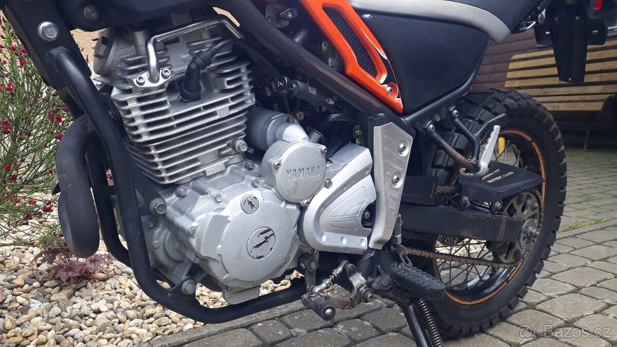 Yamaha XG 250 Tricker