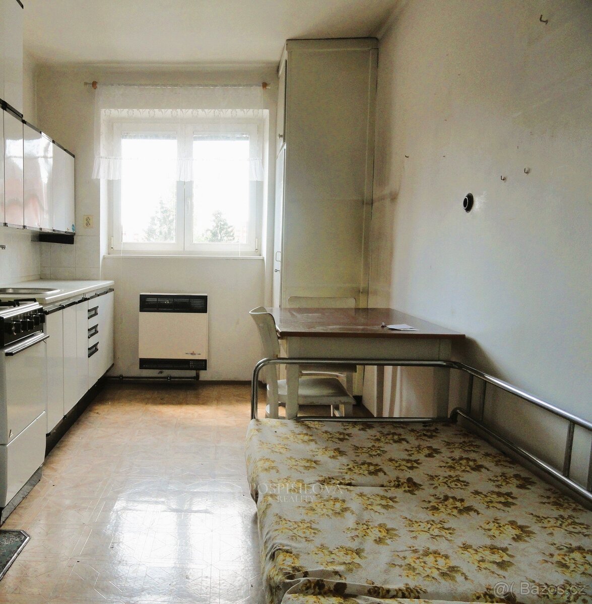 Prodej bytu 2+1, 56 m² - Beroun-Město, ev.č. 00054 - 5