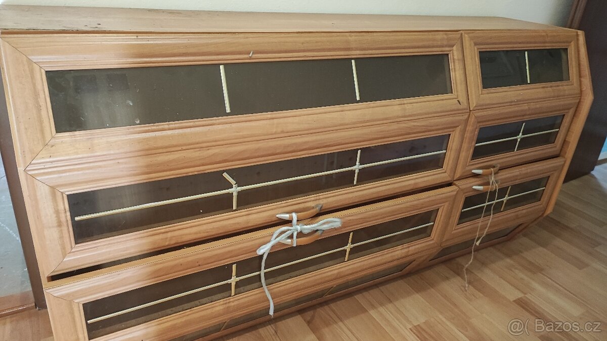 Daruji celou obývací stěnu-SPĚCHÁ - 5