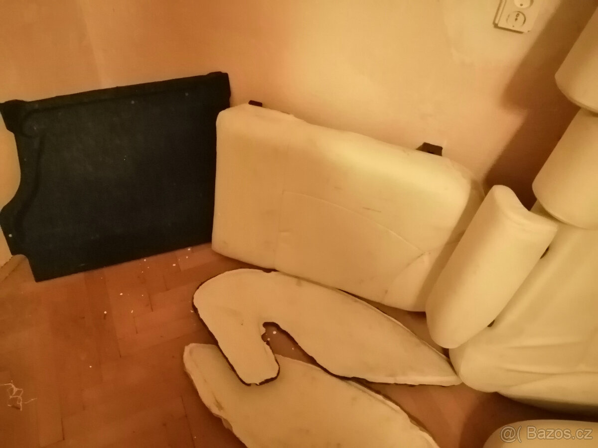 Fiat Bravo sedačky koženka Vanilková starší typ - 5