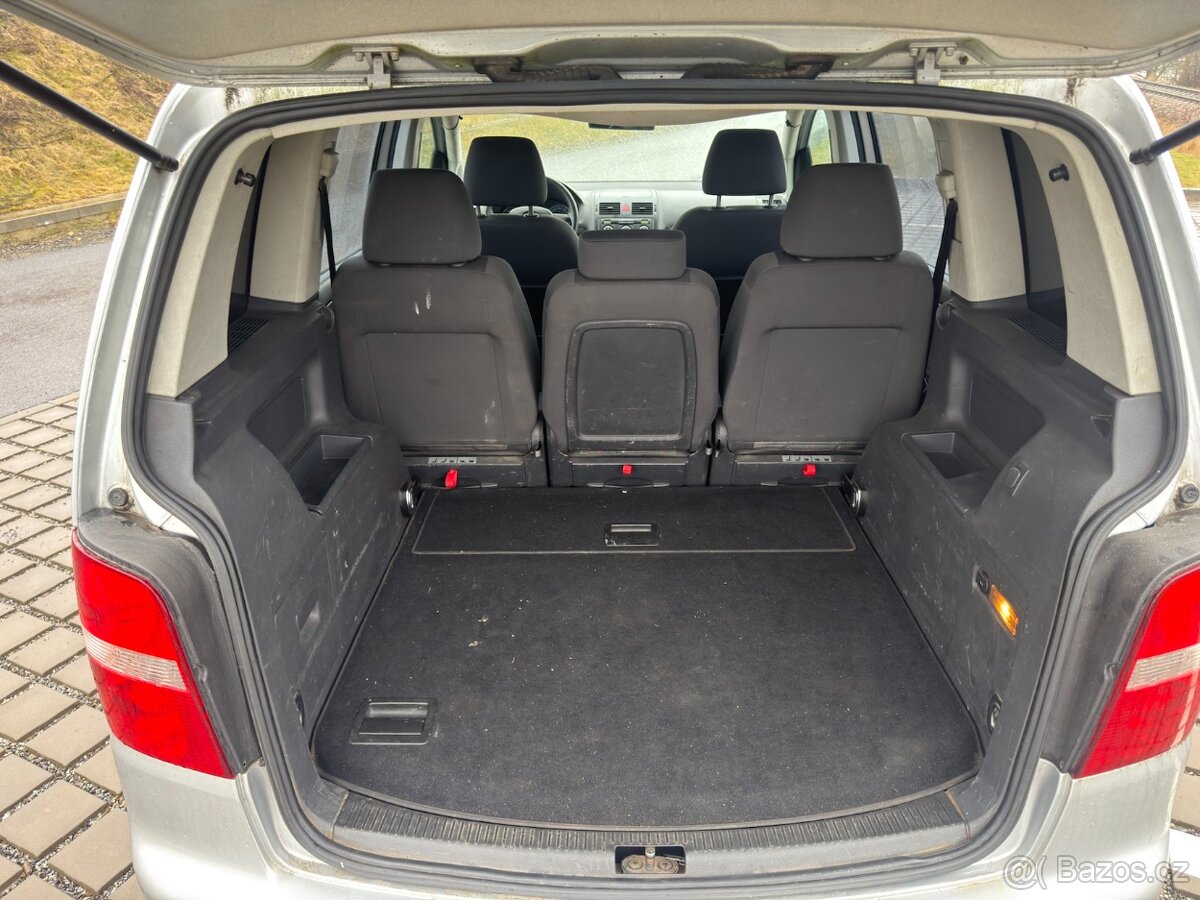 Volkswagen Touran 2.0TDI BKD 103kW - 5
