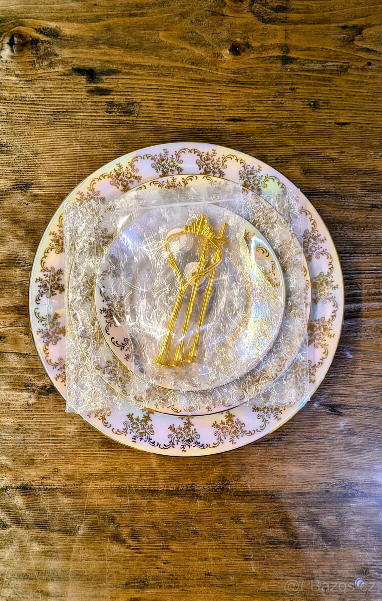 Etažér Tři grácie - 5