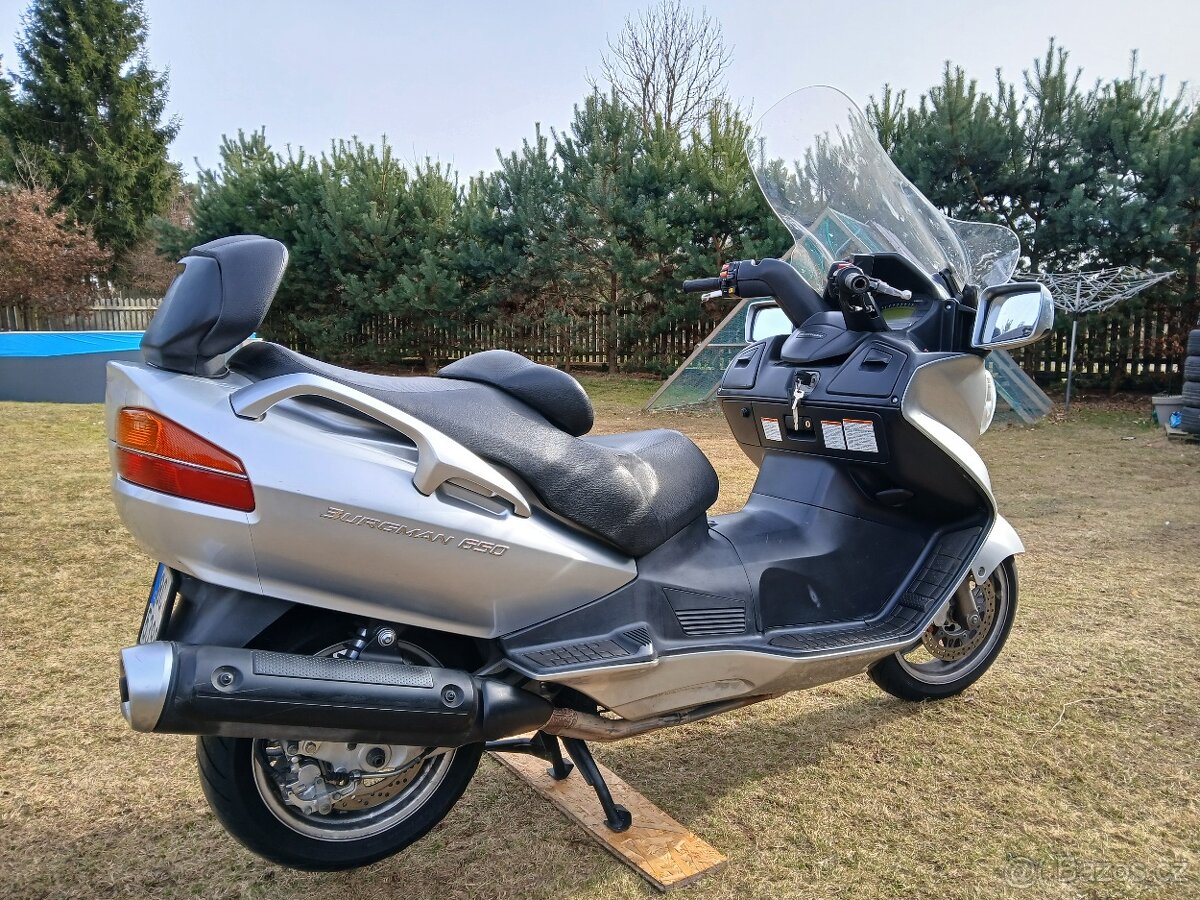 Suzuki burgman 650 - 5