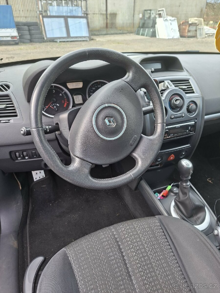 Renault megane cabrio 1.9 dti - 5