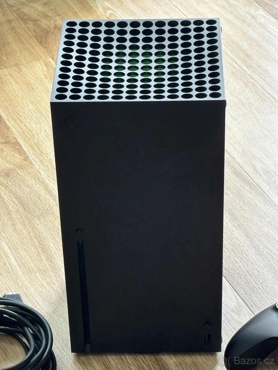 XBOX Series X - 5