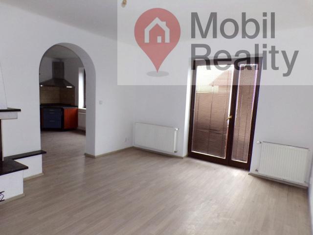 Dvoupodlažní rodinný dům s pozemkem po částačné rekonstrukci - 5