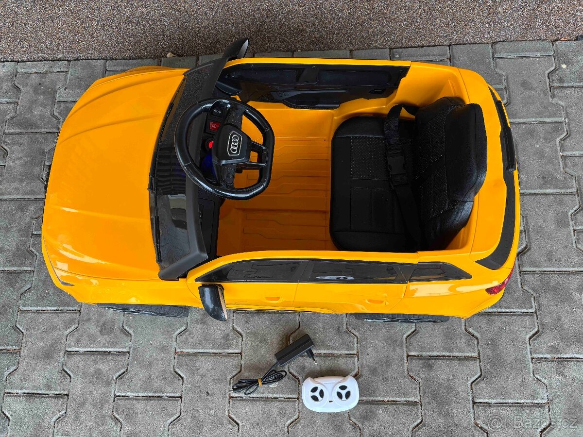 Elektrické dětské autíčko Audi RS6 žluté - 5