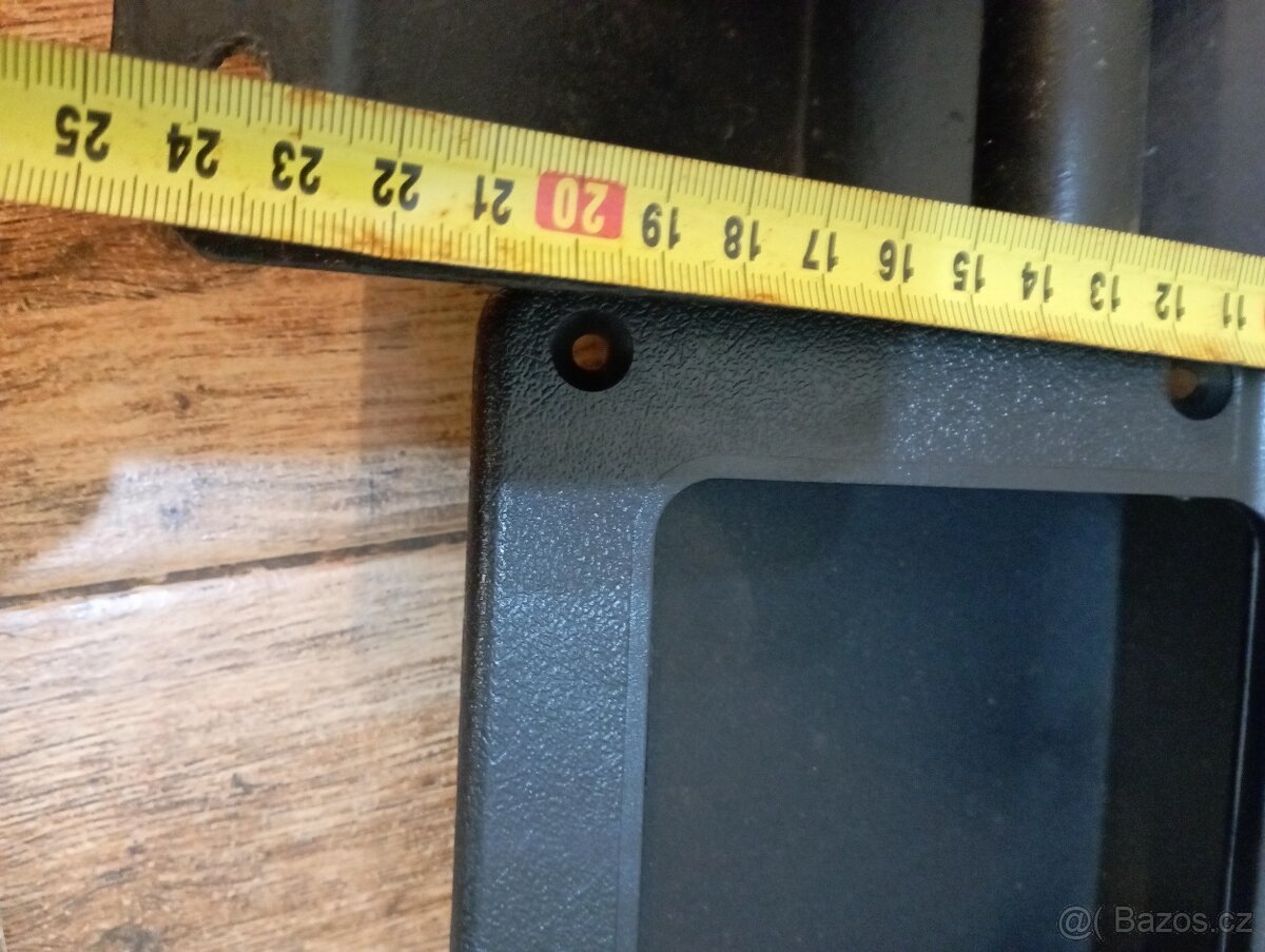 Úchyty na reprobedny - 5