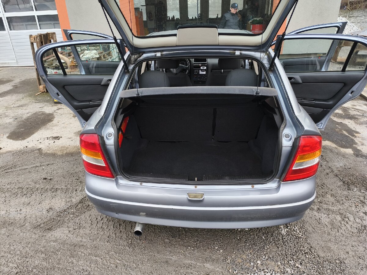 Opel astra - 5