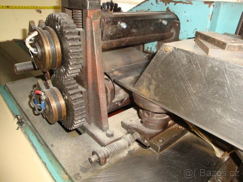 Horizontální balíci (balička flowpack) automat BH04 / BH05 - 5