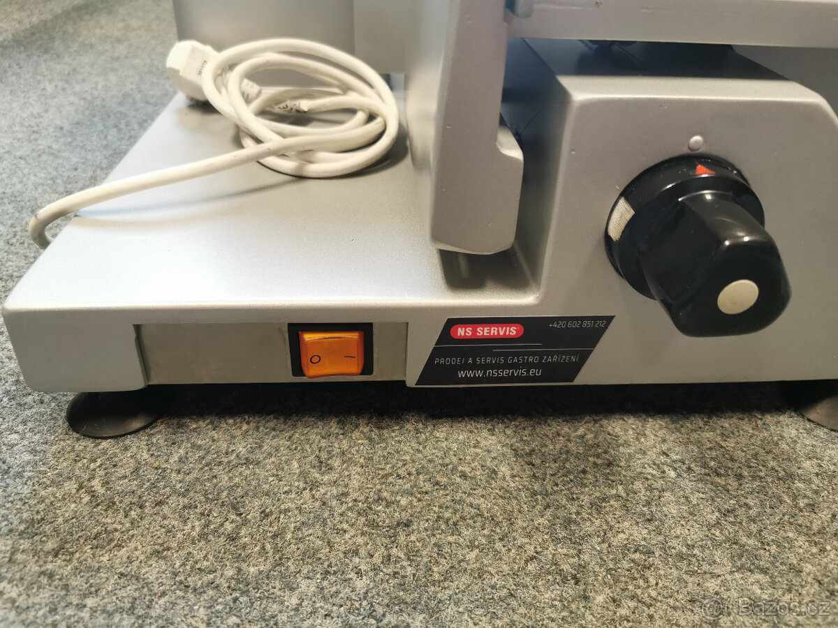 Nářezový stroj STROJOBAL NS 301 ( záruka ) - 5