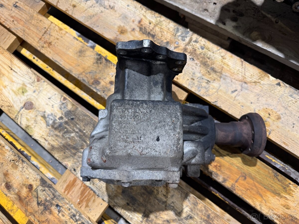 Úhlová převodovka Volvo XC90 30700016 - 5