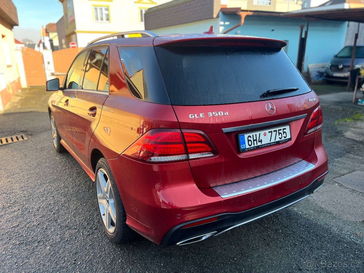 Mercedes-Benz GLE 350 CDI 2016, 1. Majitel, původ ČR , DPH - 5