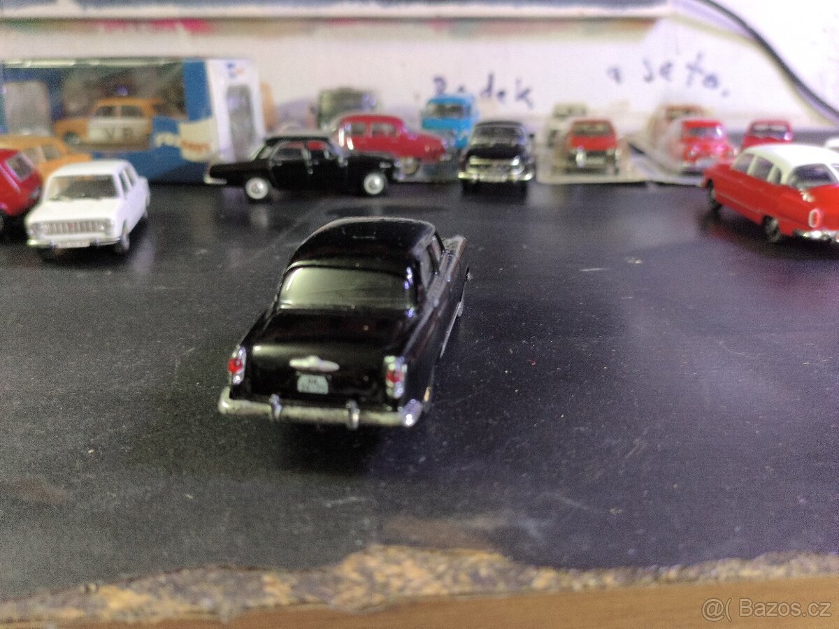 Modely autíček Tatra a jine - 5