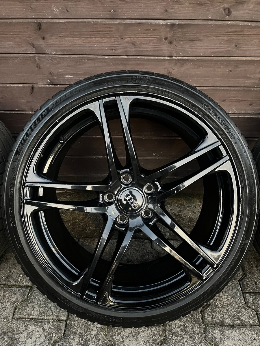 Audi 5x112 R19 - 5