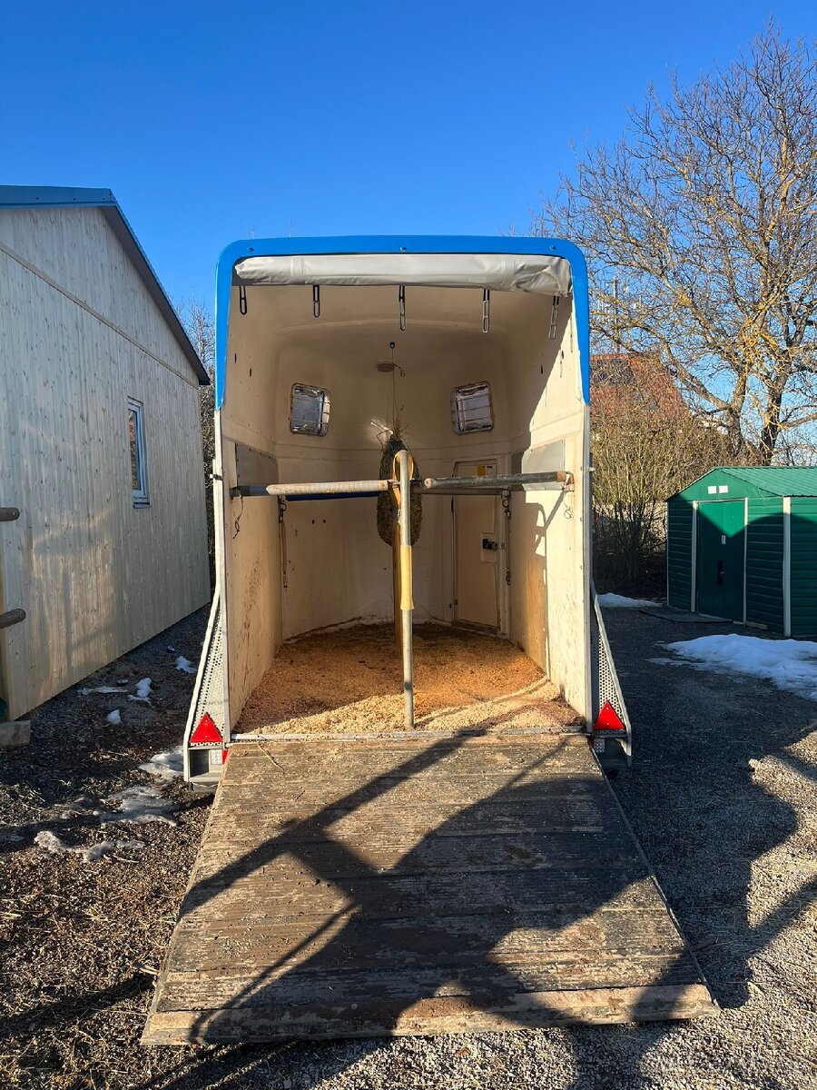 Prodám přepravník na koně (hengr) - 5