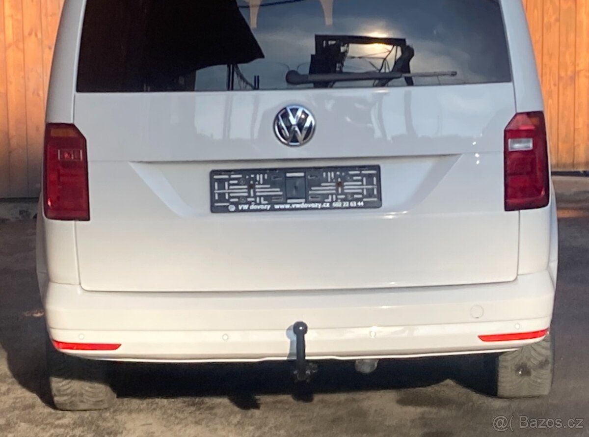 VOLKSWAGEN CADDY MAXI 2,0TDi 7míst webasto - 5