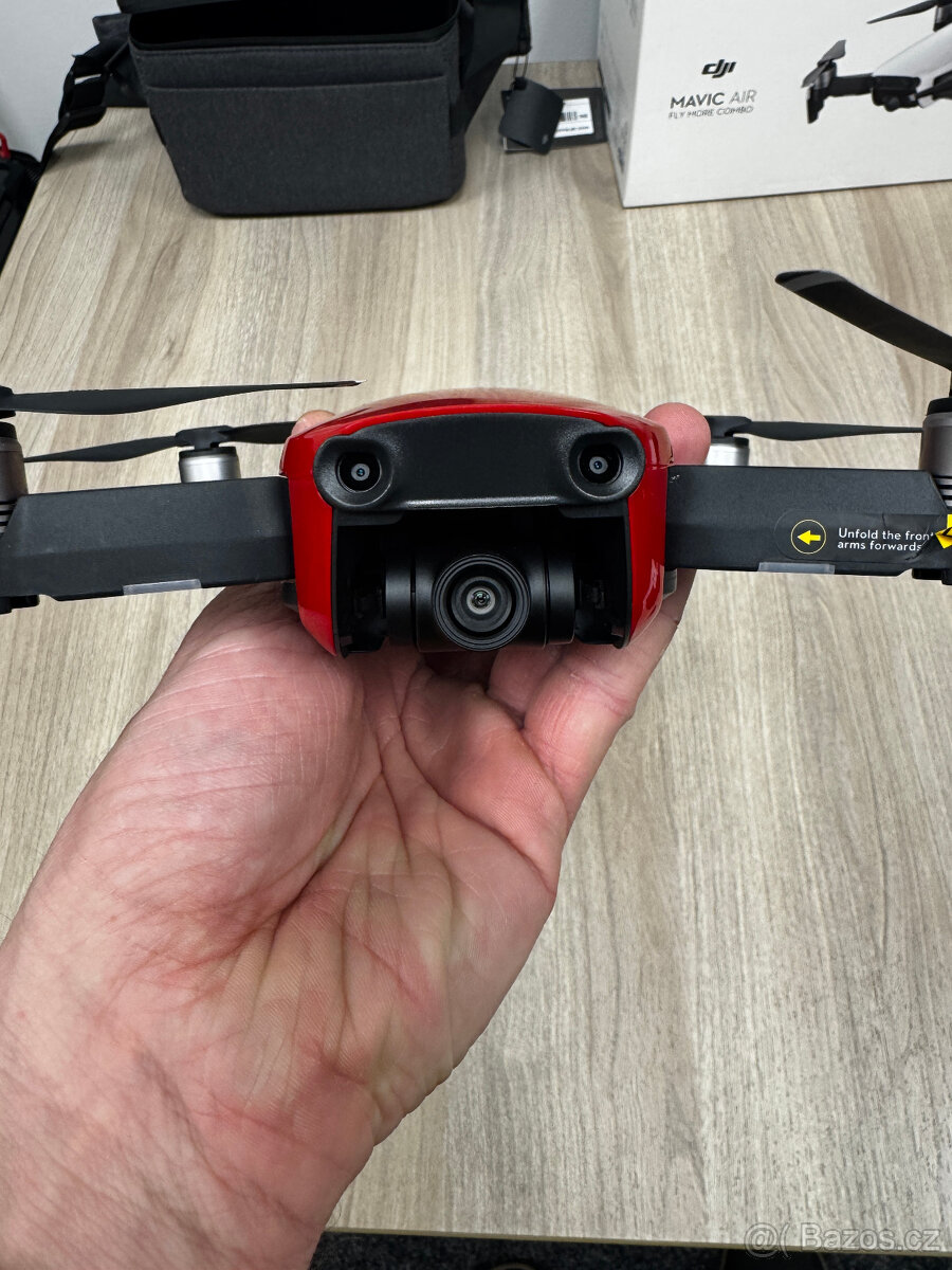 Prodám dron DJI MAVIC AIR Fly Combo, red + Iphone 7 - 5