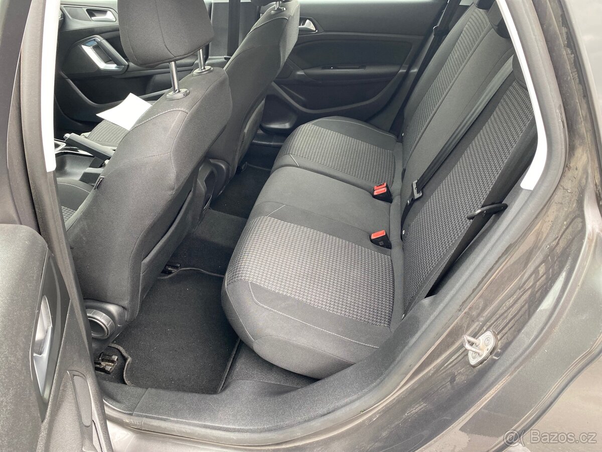 Peugeot 308 2021 rok - 5