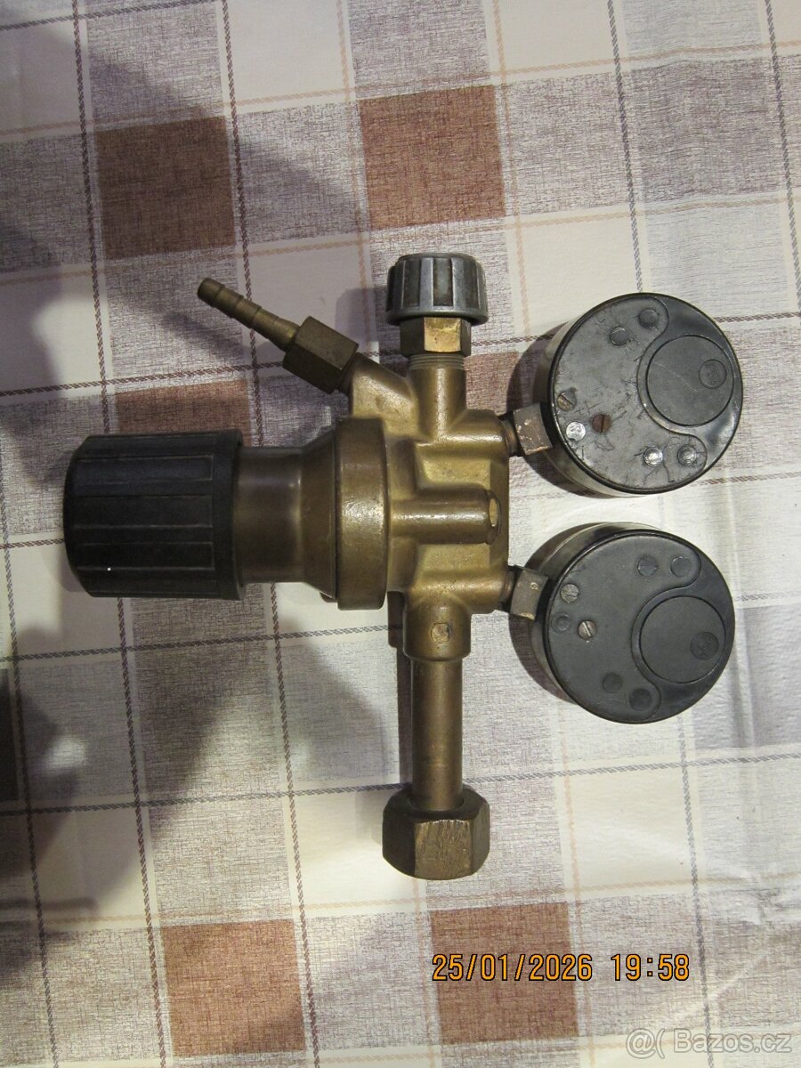 redukční ventily acetylén + kyslík - 5