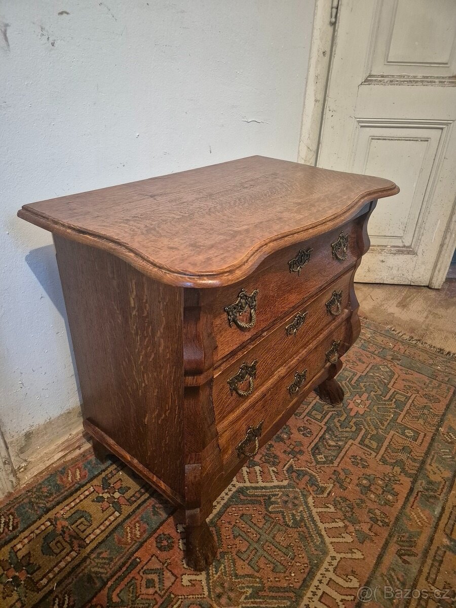 Šuplíková dubová barokní komoda - břichatka - 5