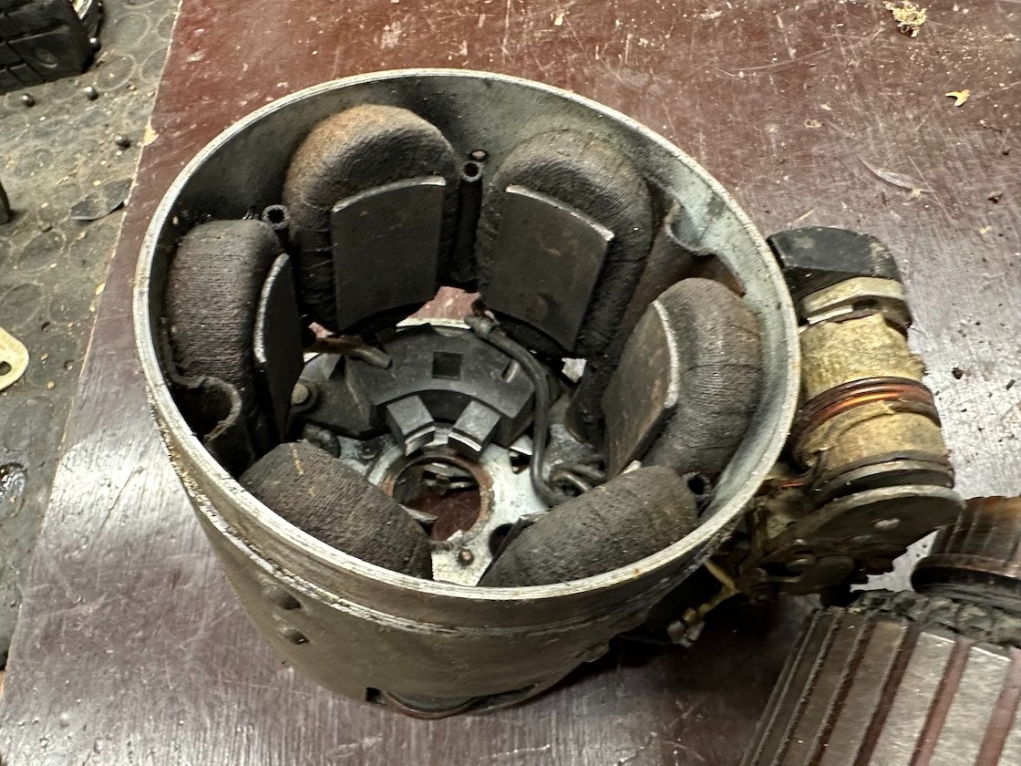 Predám komplet ZAPALOVANI rotor + stator JAWA ČZ 175 250 - 5