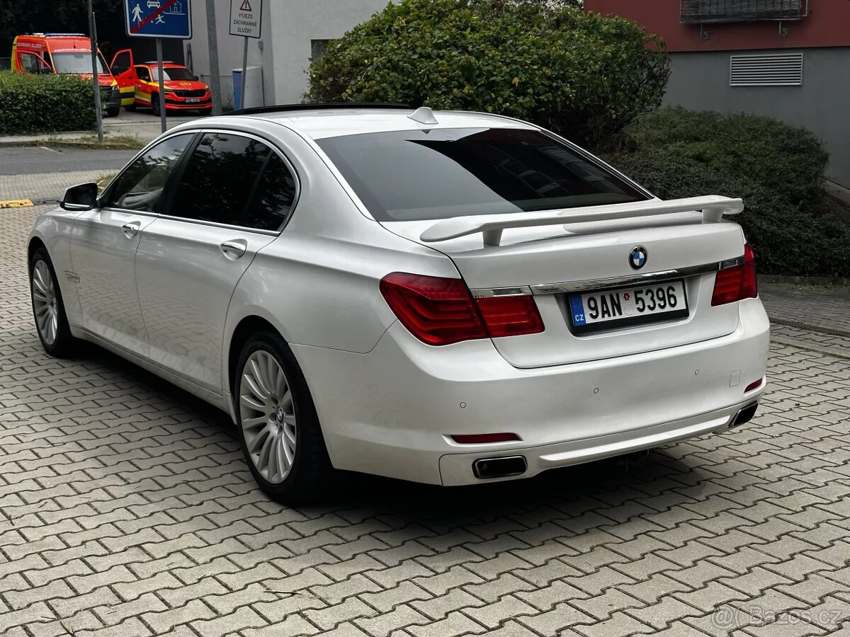 BMW Řada 7 750i Long xDrive Night Vision Soft-close Head-Up - 5
