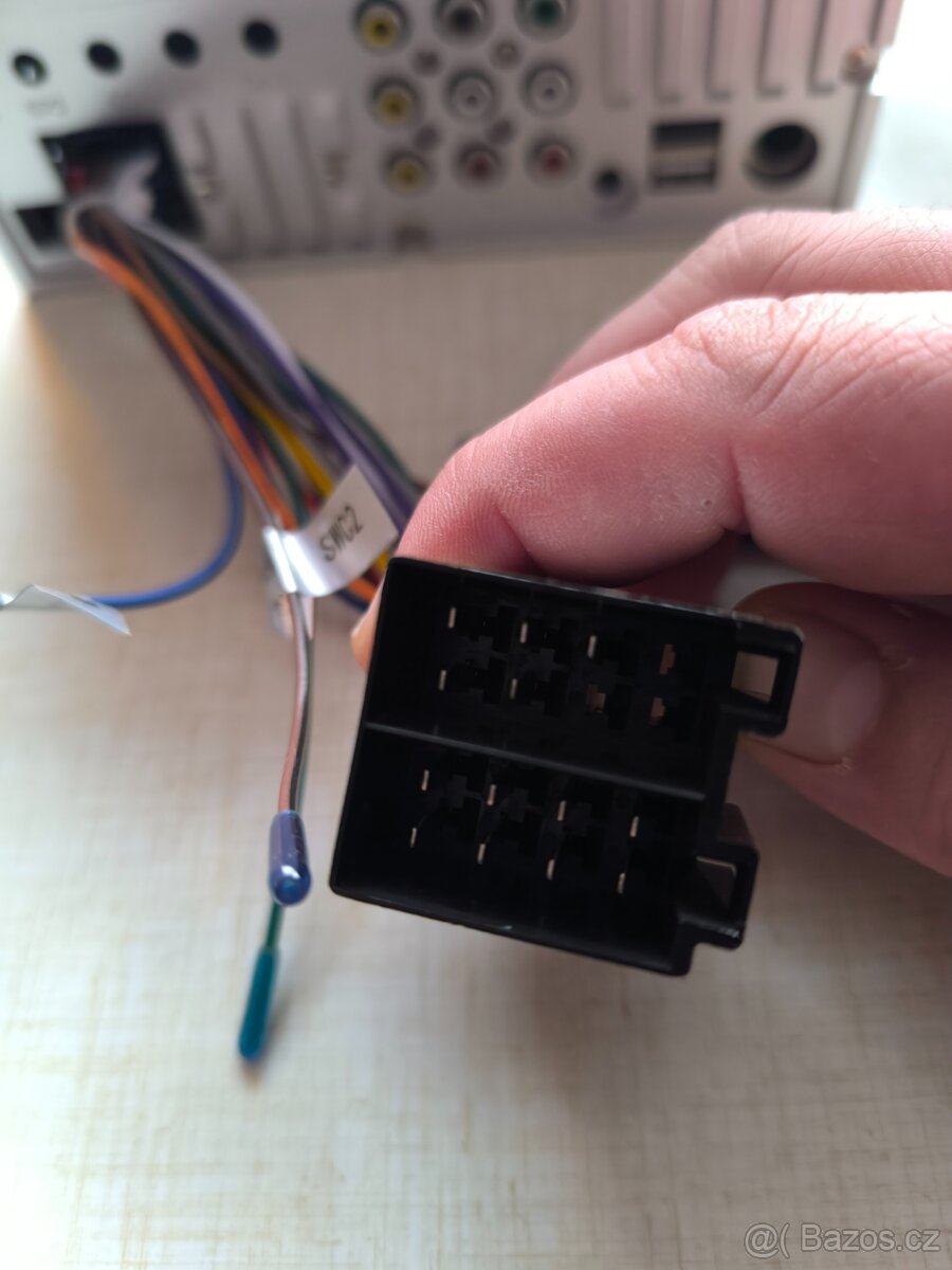 Predám autorádio s podporou bluetooth - 5