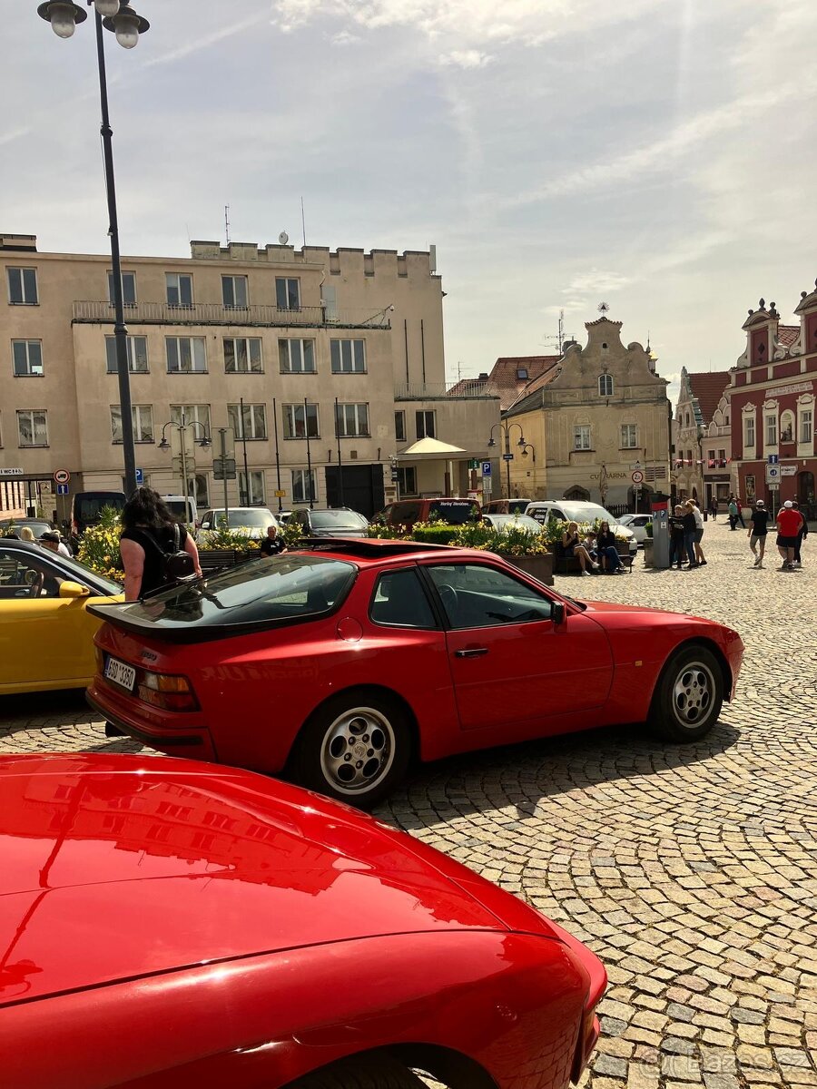 Porsche 944 2.7, 121kw - 5