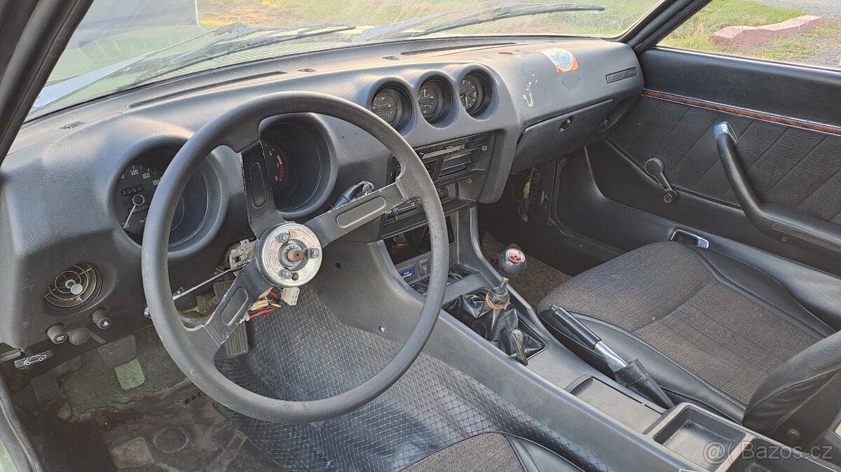 DATSUN 260Z - 5