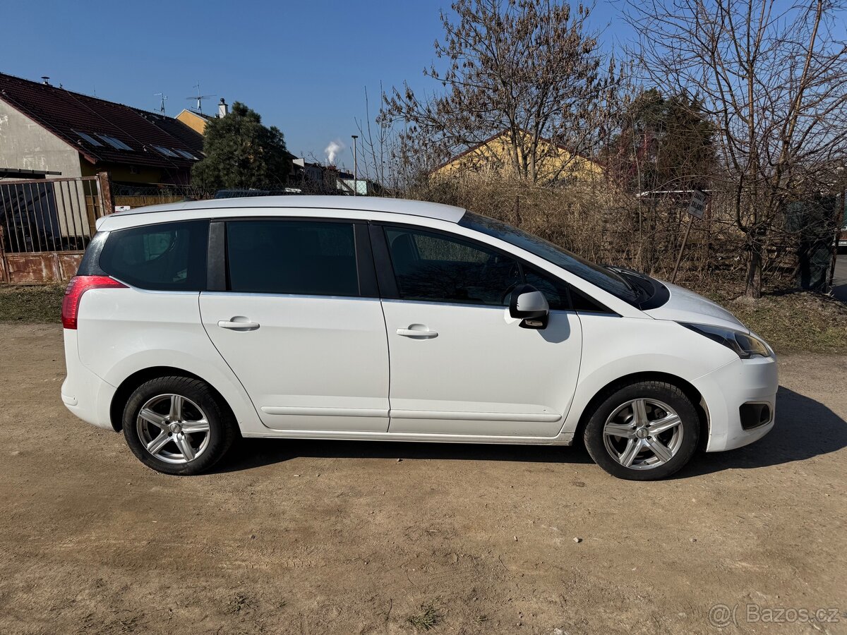 Peugeot 5008 1.6 HDi - 5