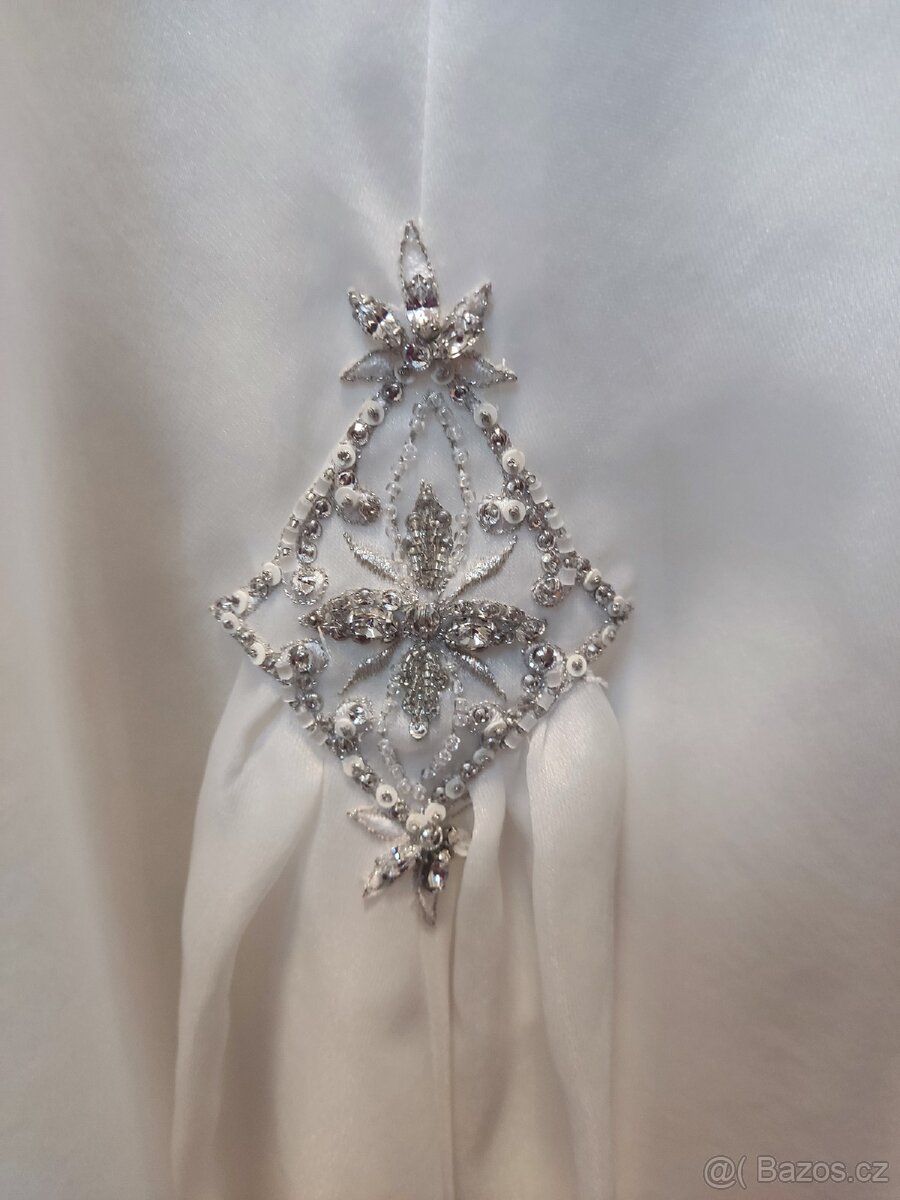 Krásné svatební šaty vel. 38 - 5