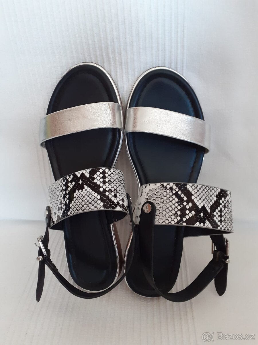 Prodám dámské sandály vel. 38 stélka 23,8 - 5