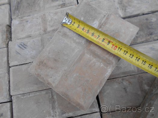 Stará keramická dlažba - 5