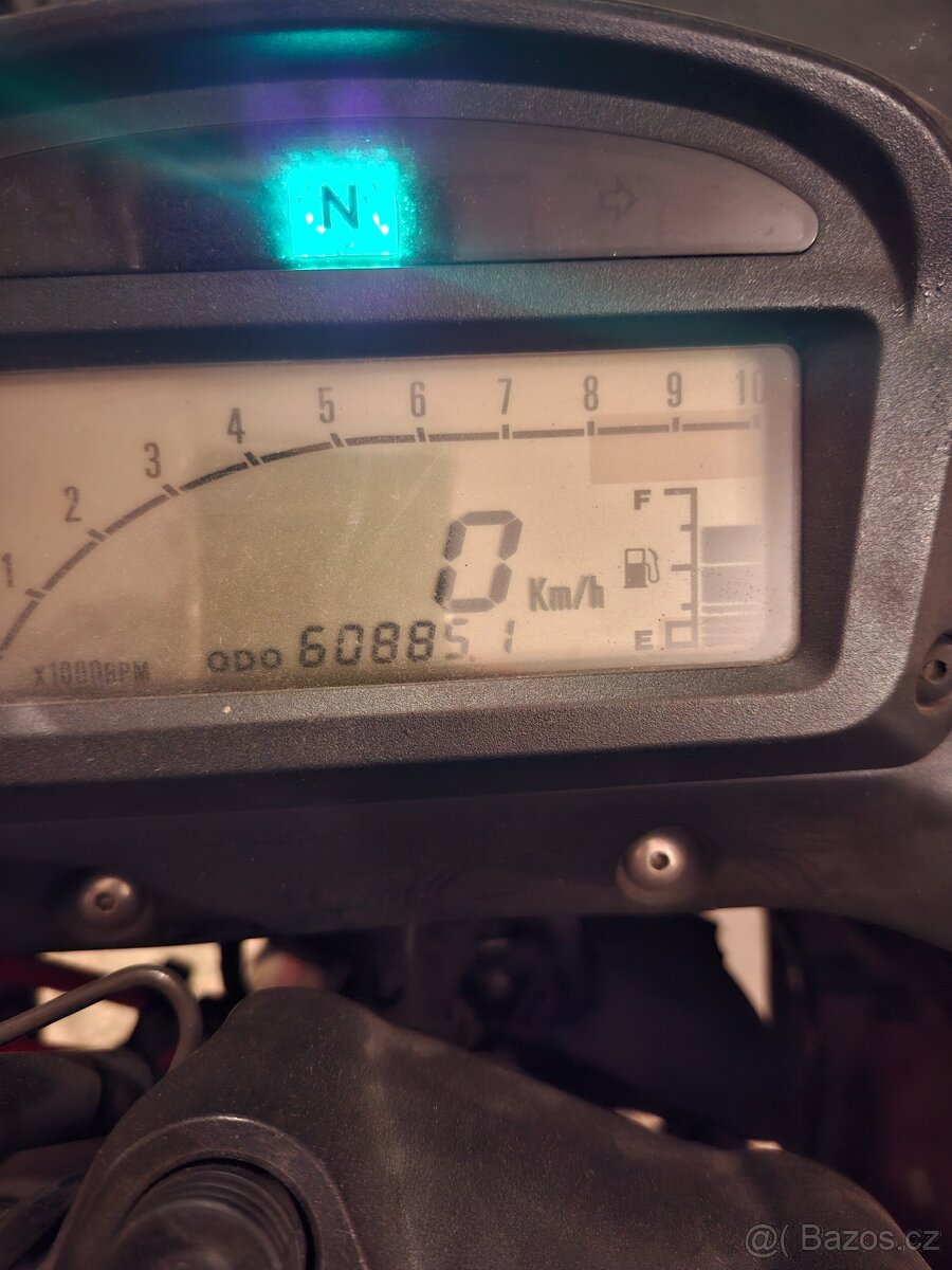 Suzuki freewind 650 - 5