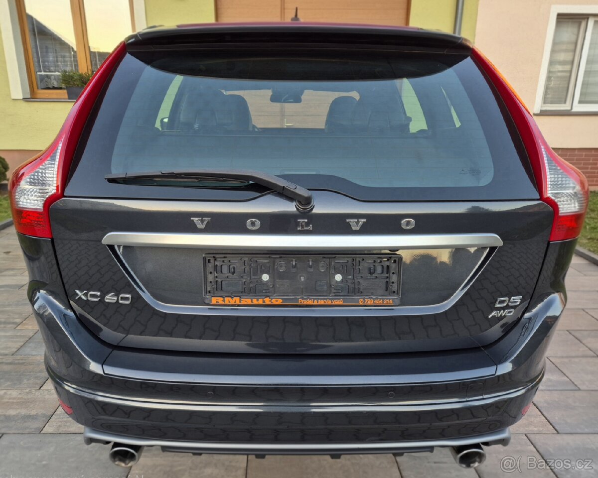 Volvo XC60 2.4D D5 R- DESIGN - AWD - 5