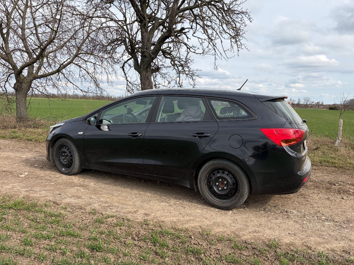 Kia Ceed 1.6 CRDi 100kw combi - 5