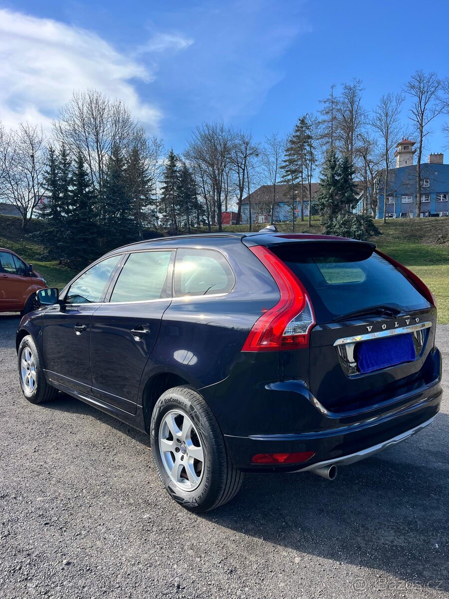 Volvo XC60 2,0 D3 automat - 5