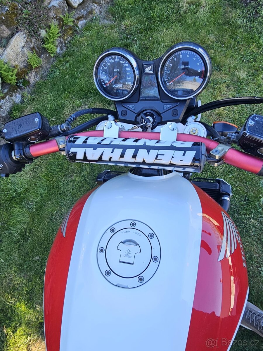 Honda CB 1300 - 5