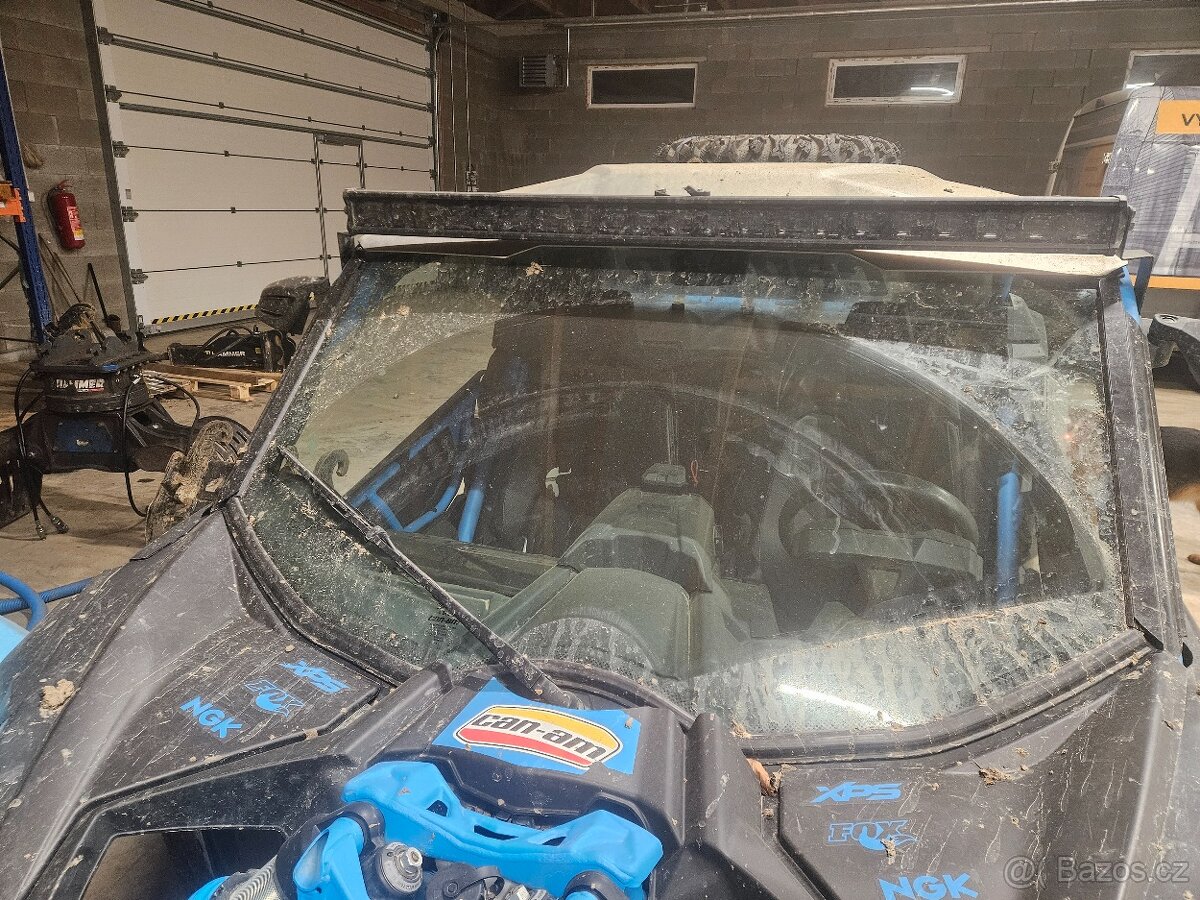 Prodám CAN-AM MAVERICK X3 XRC TURBO