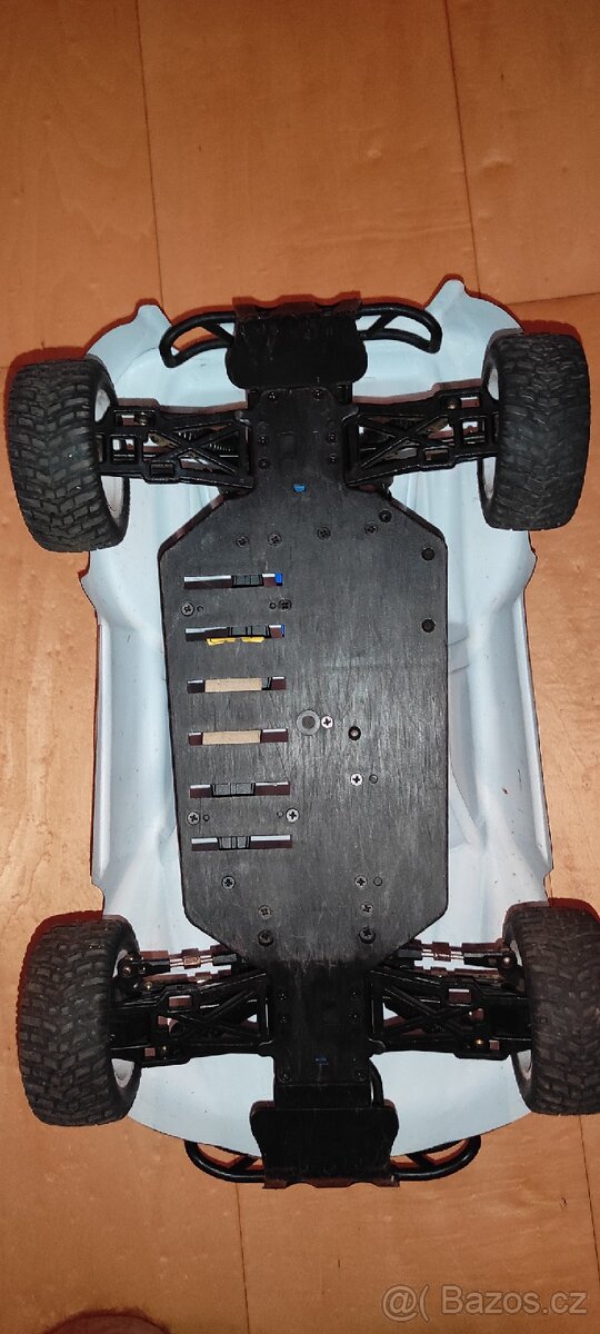 RC model buginy FIGHTER 4X4, - 5